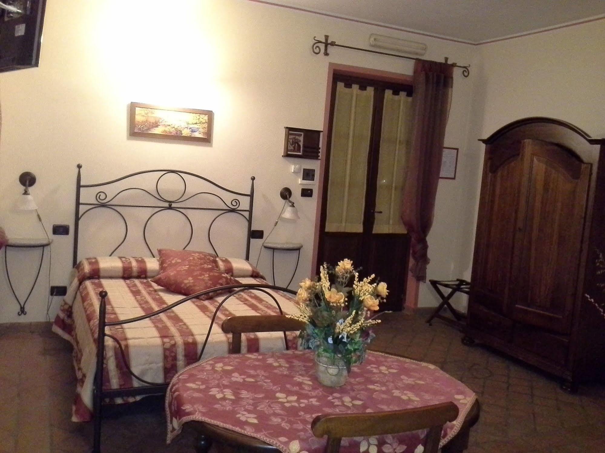 B&B Cascina Bellavista Tigliole Zewnętrze zdjęcie